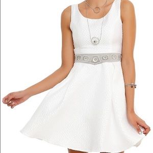 Her Universe Princess Leia Star Wars Dress